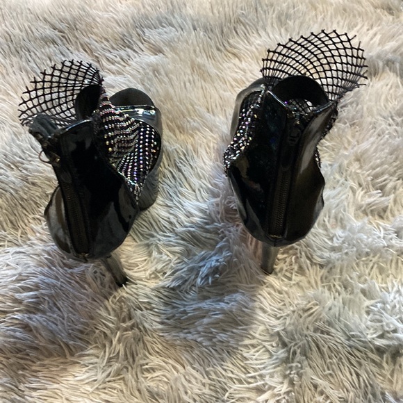 Exotic heels - Picture 4 of 4